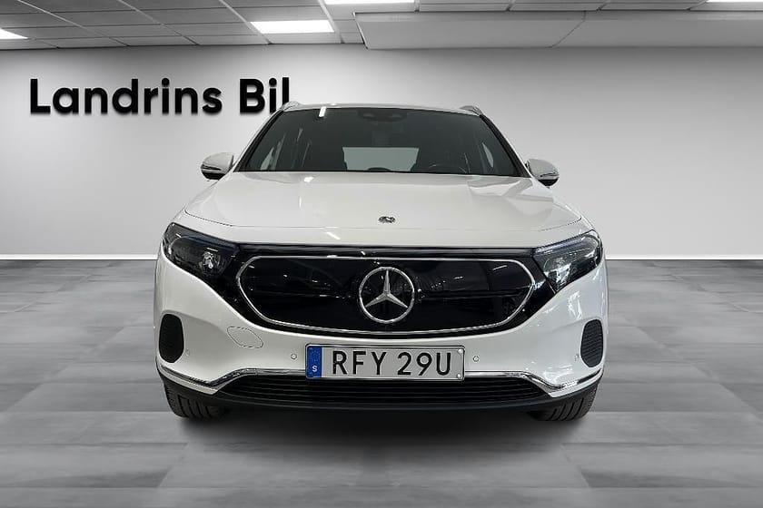Bild 2 av Mercedes-Benz EQA 300 4MATIC SUV