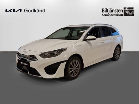 Kia Ceed Sportswagon Plug-in Hybrid Action