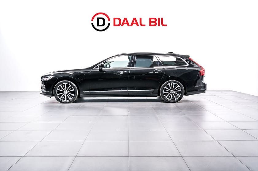Bild 1 av Volvo V90 RECHARGE T6 AWD 350HK CORE BRIGHT DRAG B-KAM