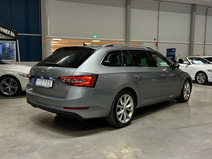 Bild 3 av Škoda Superb Kombi Skoda 2.0 TDI 4x4 SCR Business Edition L&K | V-hjul