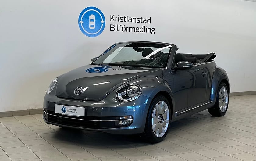 Bild 2 av Volkswagen Beetle Cabriolet 1.2 TSI 105hk, Apple CarPlay, Sportstolar
