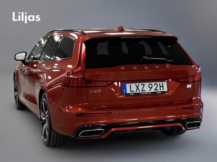 Bild 4 av Volvo V60 Recharge T8 AWD R-Design//Drag//360-Kamera//