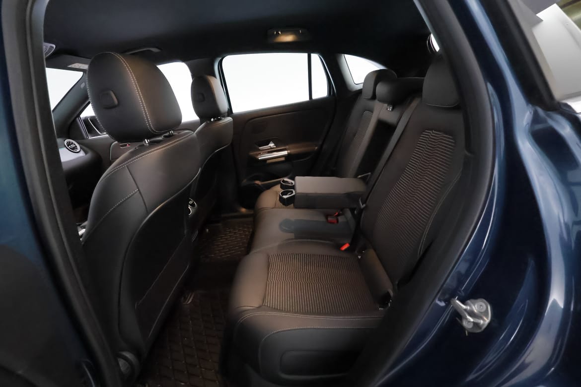 Mercedes-Benz EQA 2022 - miniatyr 24