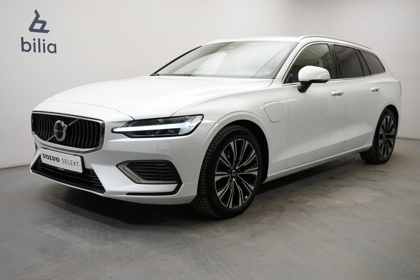 Bild 1 av Volvo V60 Recharge T6 Core Edition, Navigation, on call