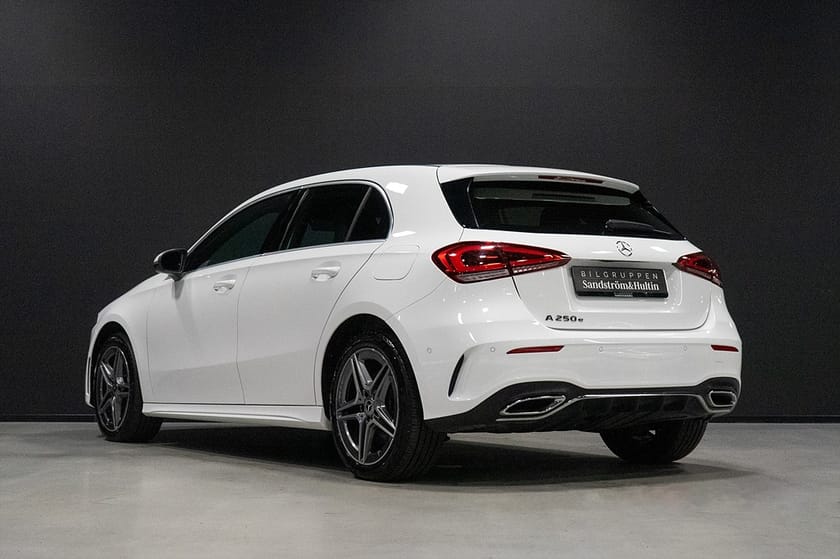 Bild 5 av Mercedes-Benz A 250 e AMG Version Advanced 218hk