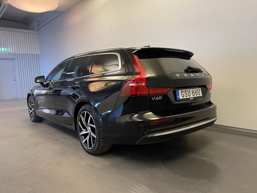 Bild 3 av Volvo V60 Recharge T6 Plus Bright / 360 kamera / Panoramaglastak /