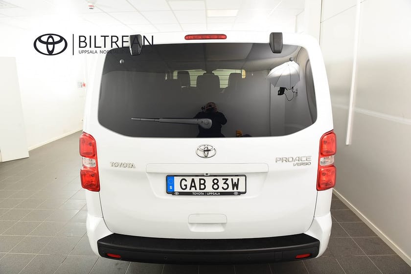 Bild 4 av Toyota Proace Verso 2.0 D-4D Premium Long 8-sits 180hk Värmare