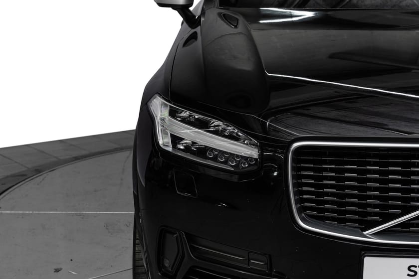 Bilde 4 av Volvo XC90 T8 AWD R-design 407hk/Skinn/HUD/Web/ACC/Krok/Luft/Pan