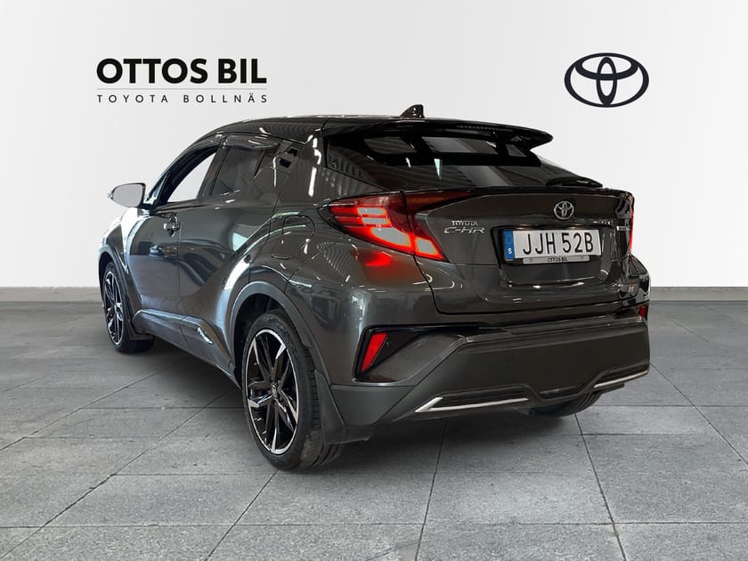 Bild 3 av Toyota C-HR Hybrid 2.0 CVT, 184hk - GR-Sport / V-hjul, Drag, MoK