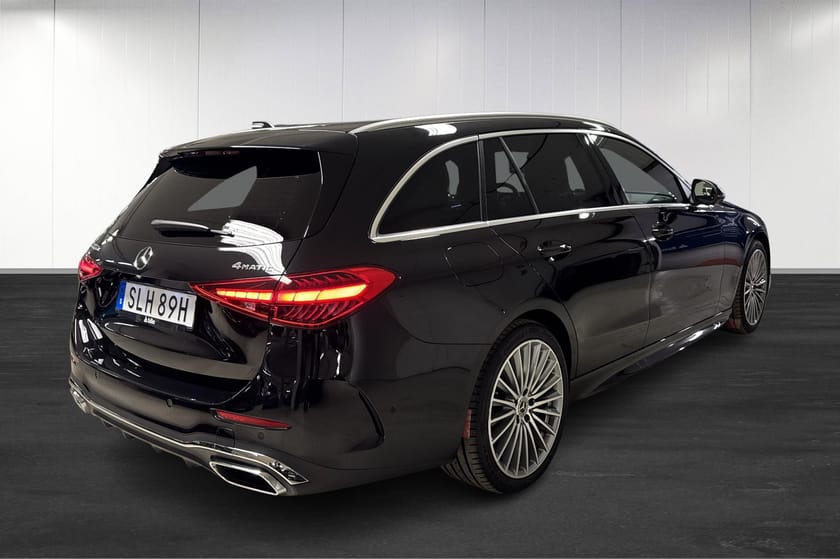 Bild 4 av Mercedes-Benz C 300 T de 4MATIC AMG/360-kamera/Drag/MOMS/Keyless