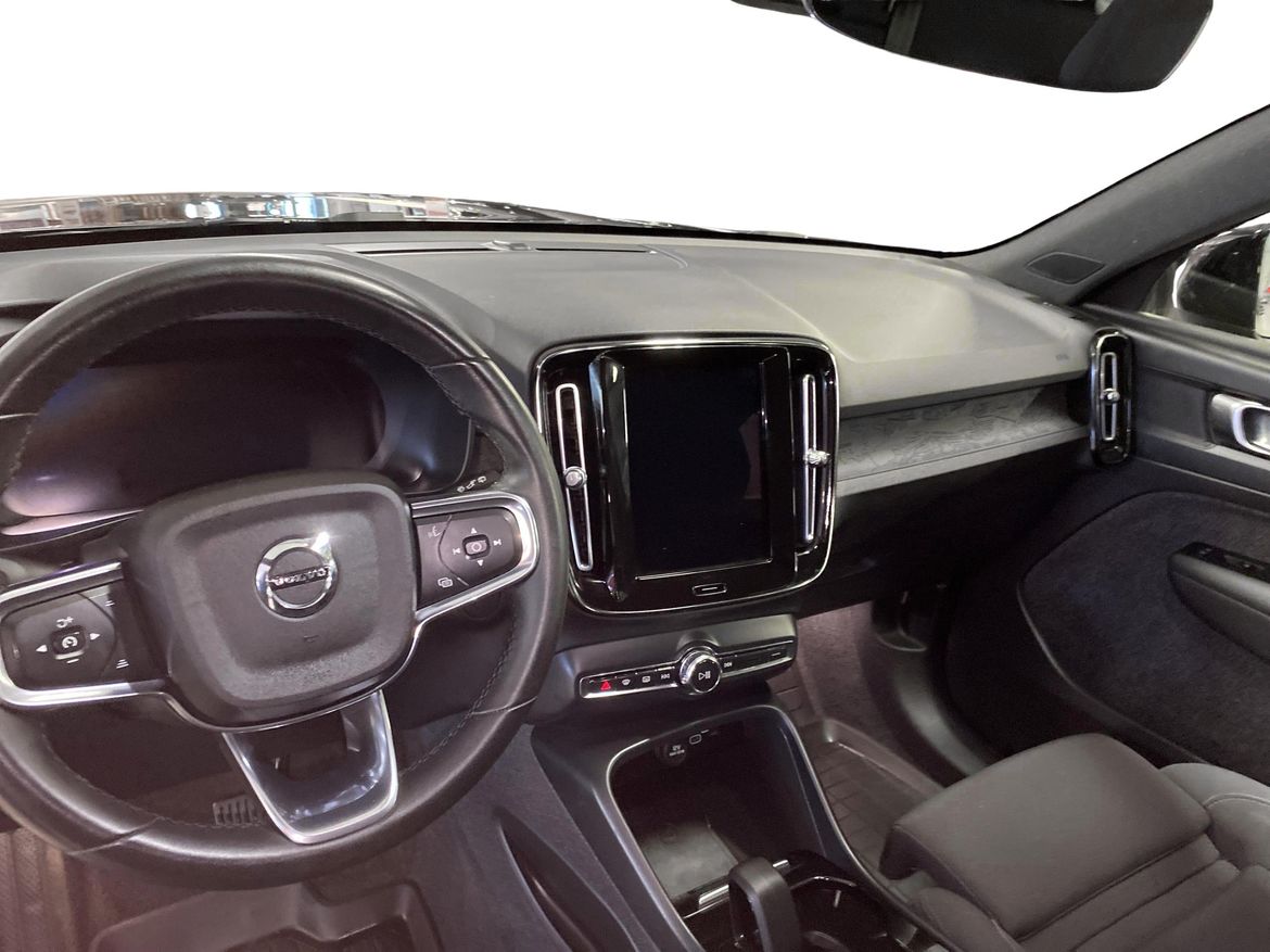 Volvo XC40 2023 - miniatyr 8