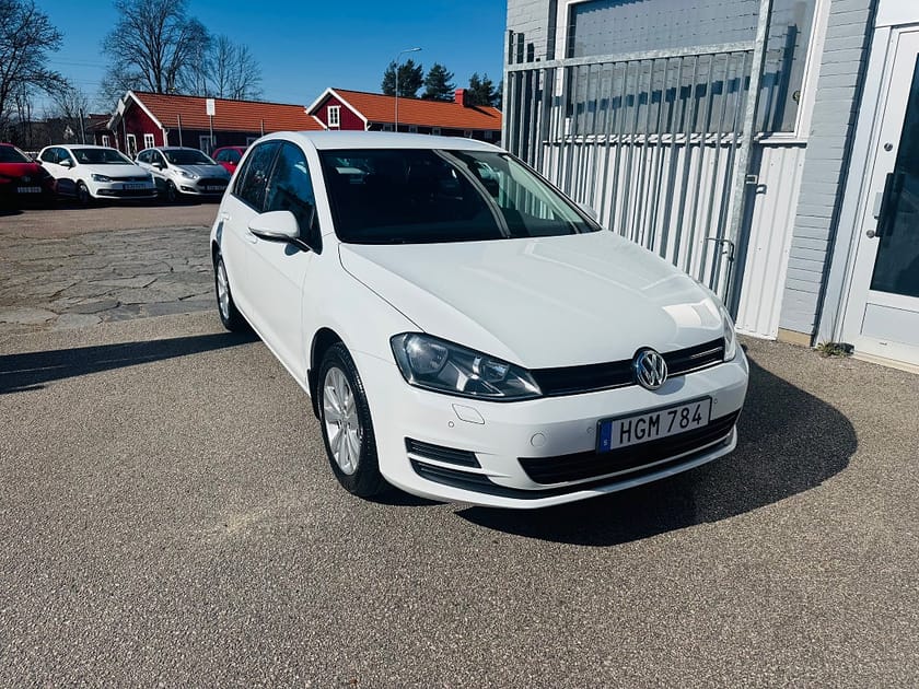 Bild 1 av Volkswagen Golf 1.4 TSI 125HK BMT 5-D / VÄRMARE / CARPLAY