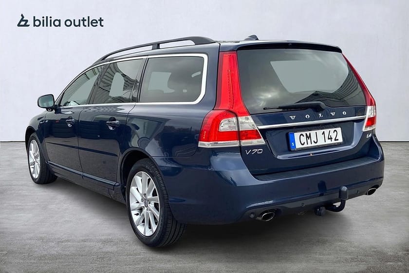 Bild 4 av Volvo V70 D4 Momentum 181hk Taklucka SoV däck