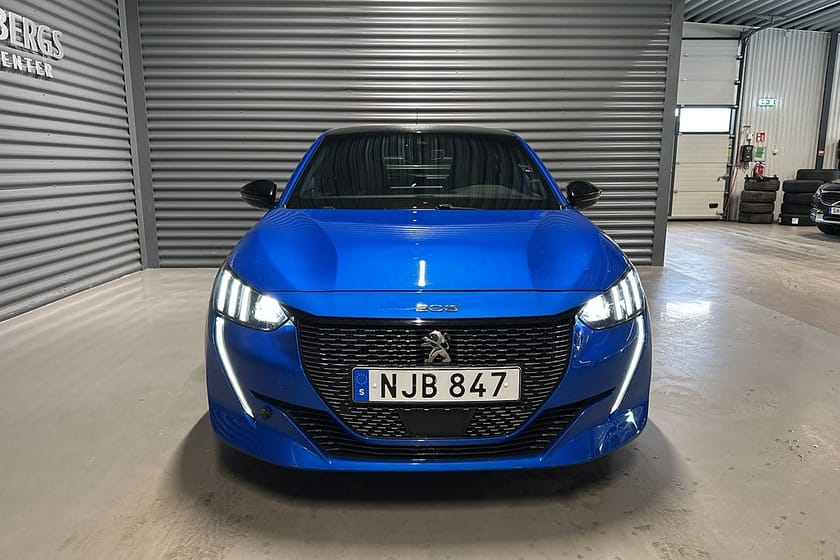 Bild 2 av Peugeot 208 1.2 PT 130hk GT Aut Backkamera Navi Adaptiv Farth Drag
