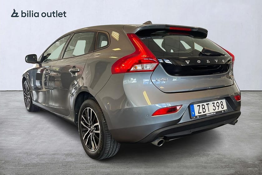 Bild 4 av Volvo V40 T3 Momentum 152hk / Kamera Värmare Navigation 1 Brukare