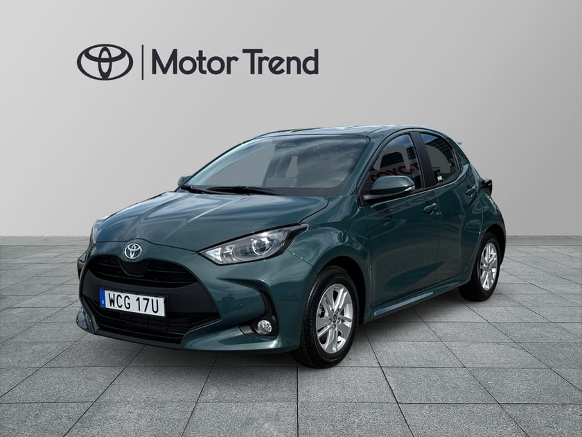 Bild 1 av Toyota Yaris Hybrid 115 CVT,116hk,Komfortpkt,1.200mil