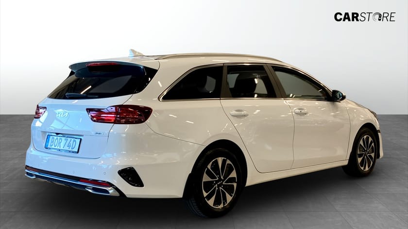 Bild 2 av Kia Ceed Sportswagon Plug-in Hybrid DCT 141hk Advance - Backkamera