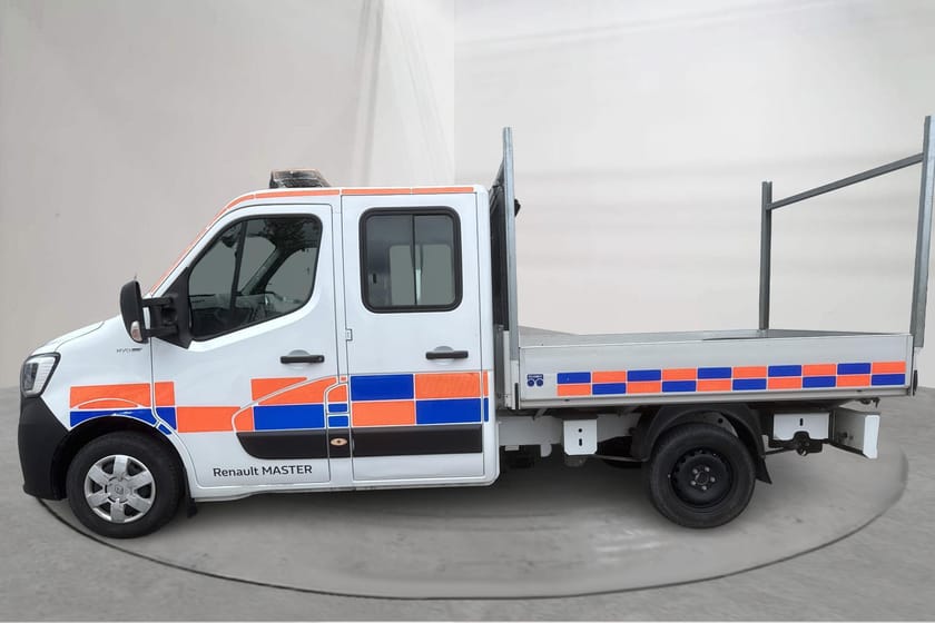 Bild 2 av Renault Master Chassi Cab 2.3 dCi Pickup/Chassi 180hk Lågmilad 6-sits