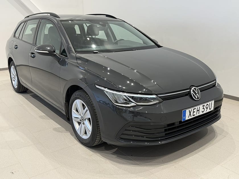 Bild 1 av Volkswagen Golf Sportscombi SC 1.5 eTSI 130 HK