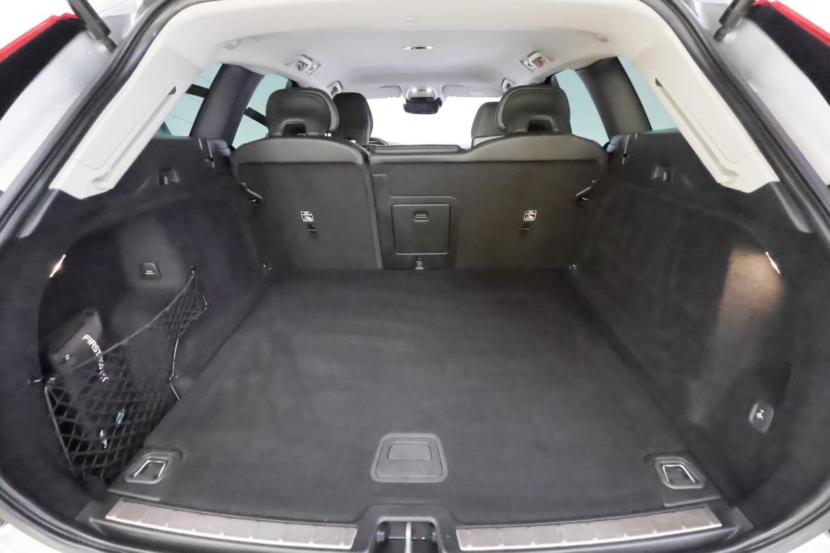 Volvo XC60 2020 - miniatyr 24