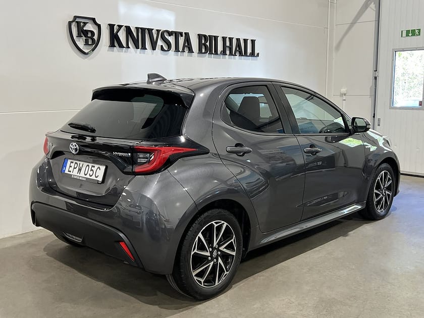 Bild 4 av Toyota Yaris Hybrid CVT Active Plus CarPlay 116hk