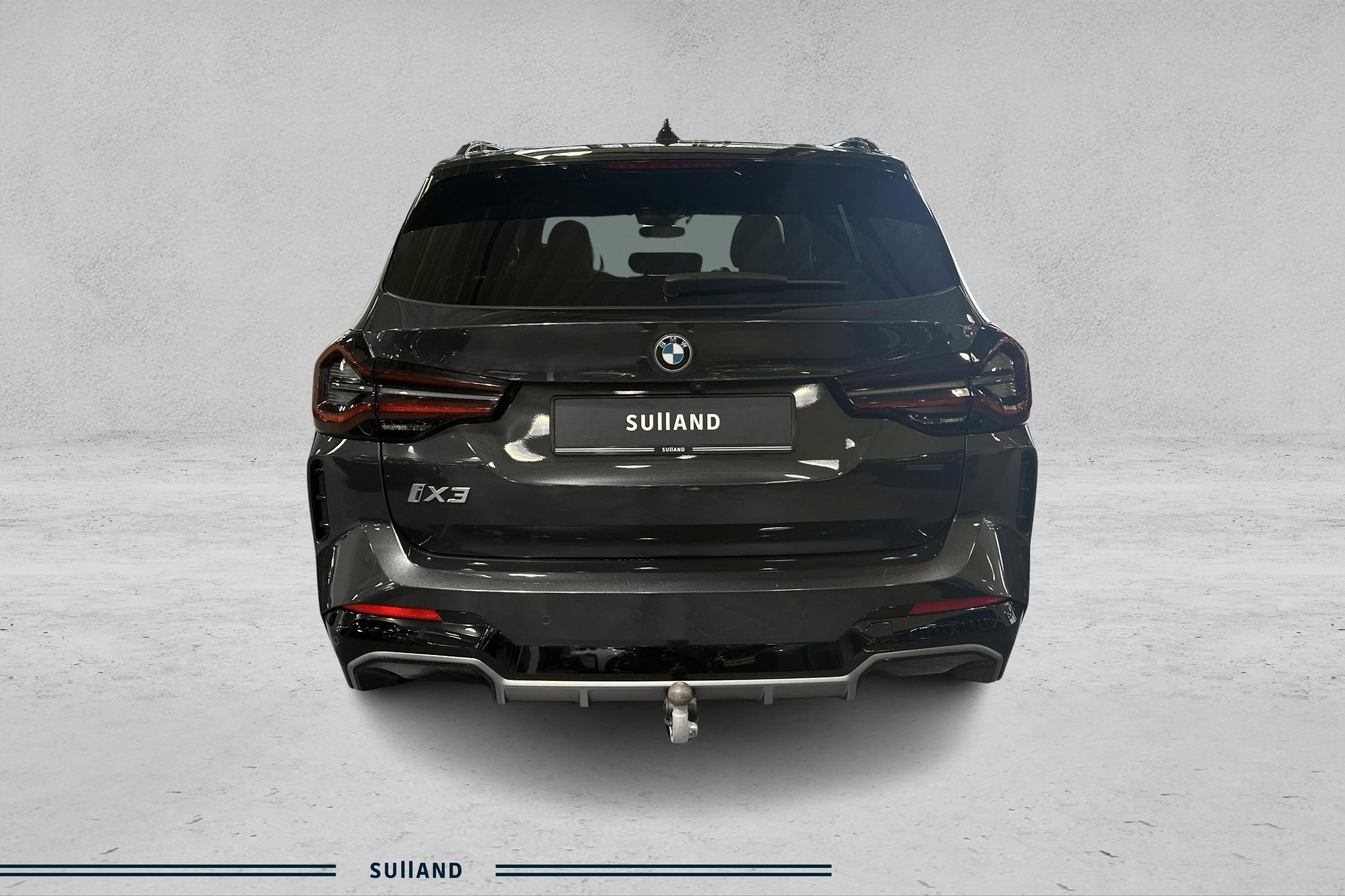 Thumnail bilde 3 av BMW iX3