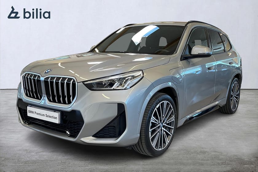 Bild 1 av BMW X1 xDrive25e M Sport PRO Innovation H/K 360 Kamera Drag
