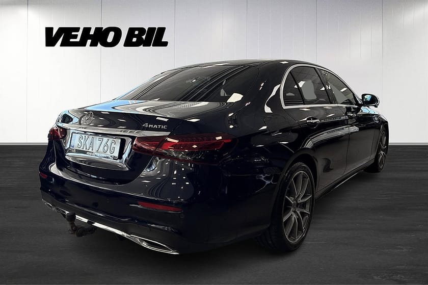 Bild 3 av Mercedes-Benz E 220 d 4MATIC E220d  AMG | 360 | Värmare | Drag |