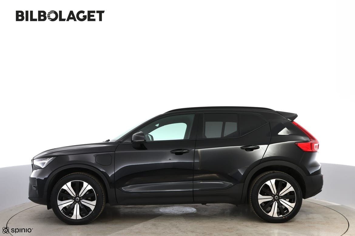 Volvo XC40 2023 - miniatyr 2