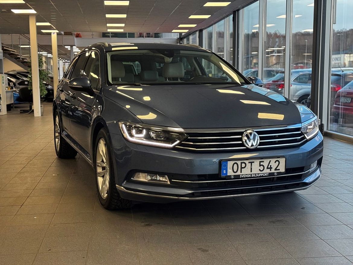 Volkswagen Passat Variant 2.0 TDI DPF SCR BMT 4Motion DSG Sequential, 240hp, 2015