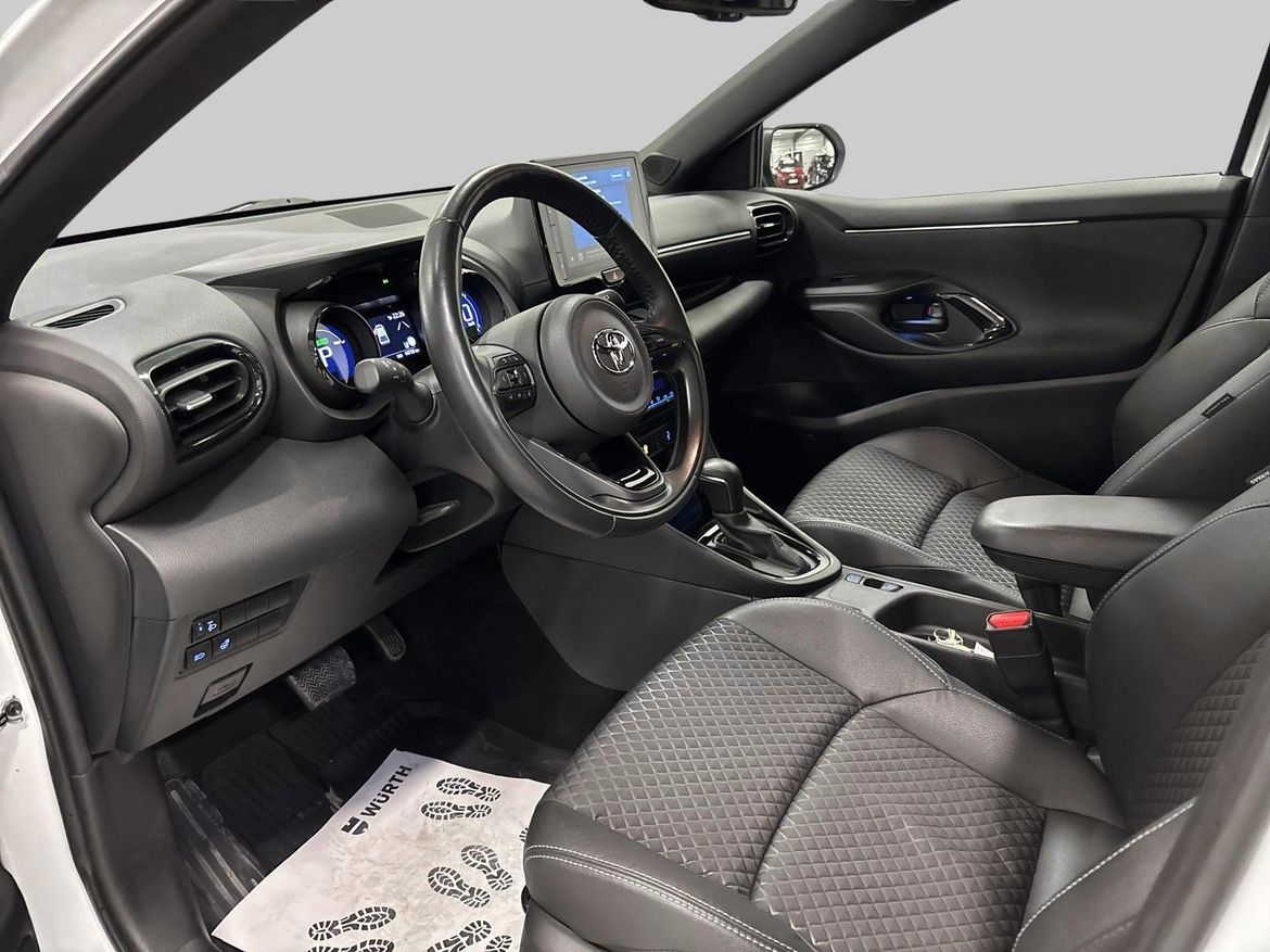 14 / 21