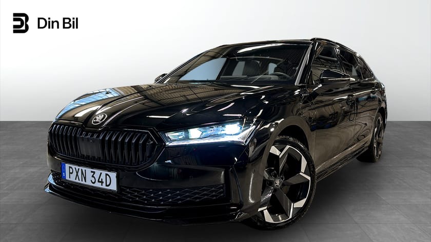 Bild 1 av Škoda Superb iV Kombi Sportline 204 hk DSG / Pano / Drag / 360