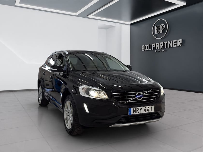 Bild 4 av Volvo XC60 D4 AWD Geartronic Summum/Pano/Skinn/Navi/B-Kamera