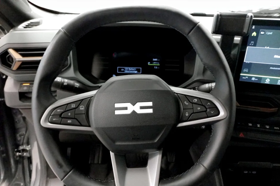 Dacia Duster HYBRID 140