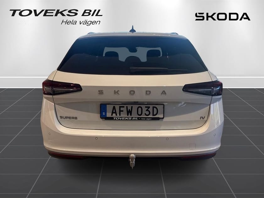 Bild 3 av Škoda Superb iV Kombi COMBI L&K 1,5 TSI 204 HK 6 VXL DSG