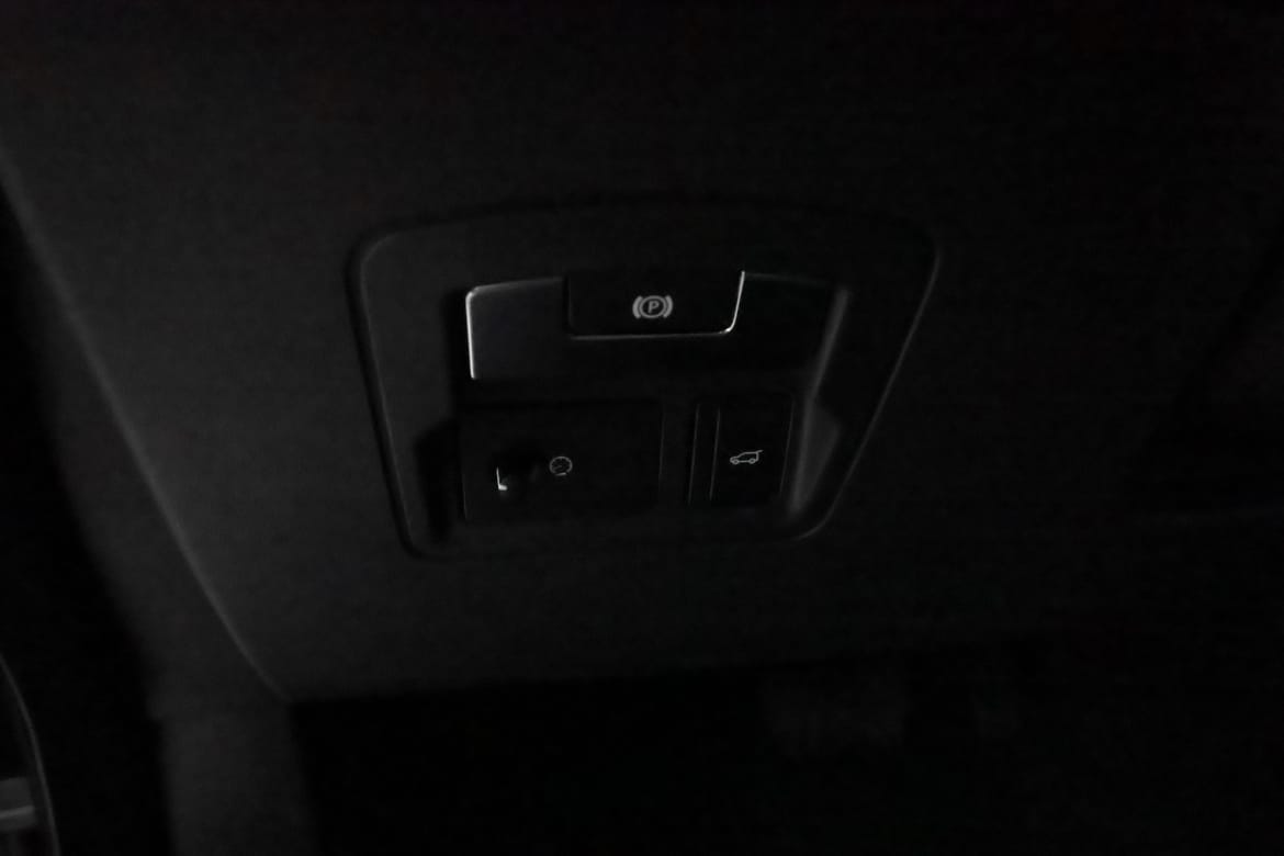 Land Rover Range Rover Velar 2018 - miniatyr 23