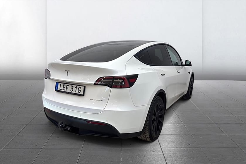 Bild 5 av Tesla Model Y Long Range AWD AP Läder Navi Premiumljud V-Pump 514hk