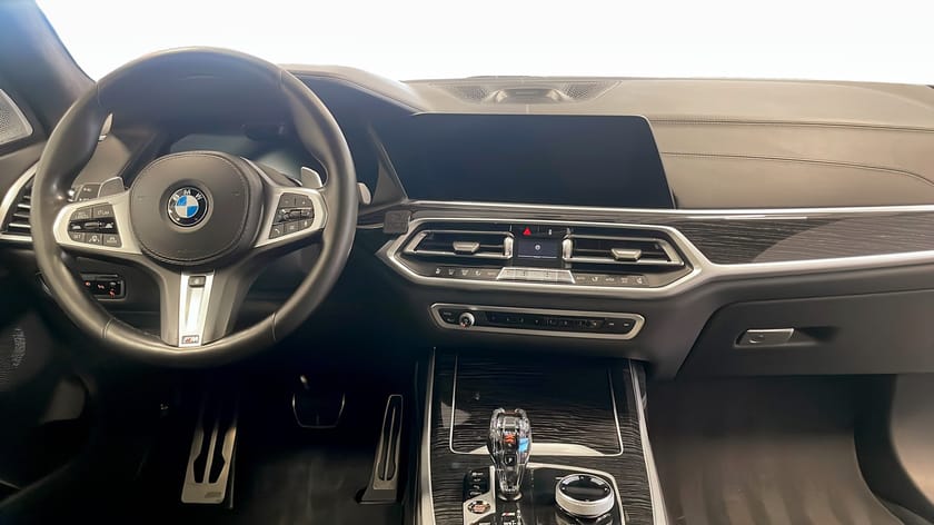 Bild 4 av BMW X7 M50d xDrive M Sport, B&W, Sky Lounge, Soft Close, Laser, Värmare 22"