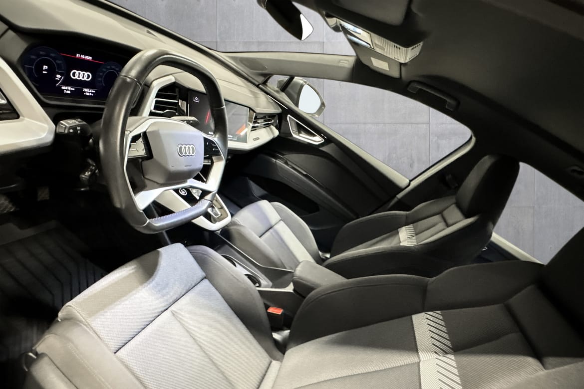 Audi Q4 50 e-tron quattro, 299ps, 2022