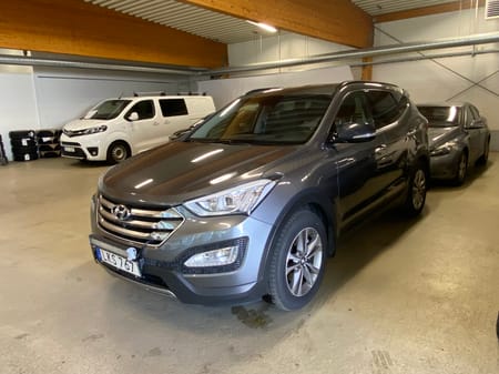 Hyundai Santa Fe 2,2 4WD Business Comfort Ledramp Dragkrok Motorvärmare Vinterhjul