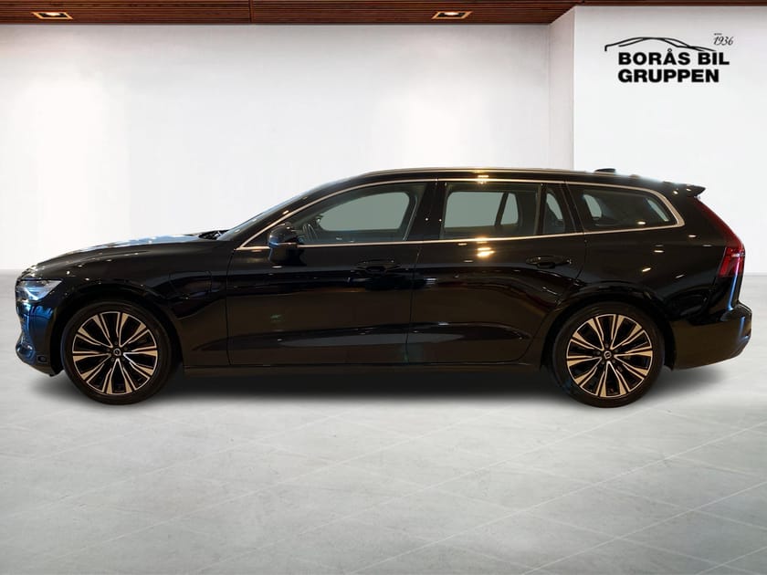 Bild 3 av Volvo V60 Recharge T6 Core Edition - Drag!