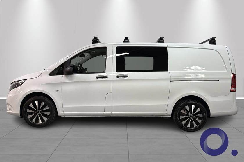 Bilde 2 av Mercedes-Benz Vito 119 CDI 4x4 3.0t V119 A2 4MATIC | DISTRONIC, HENGERFESTE, WEBASTO++