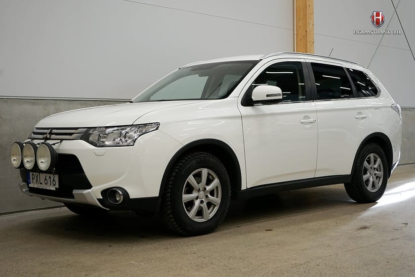Bild 3 av Mitsubishi Outlander 2.2 Di-D 4WD Business 7-sits Drag Värmare Kamera Läder