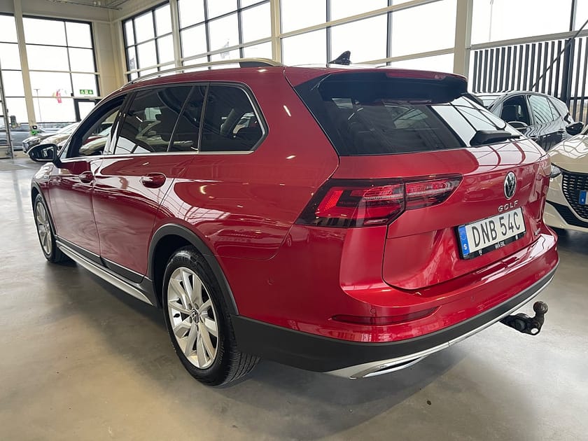 Bild 3 av Volkswagen Golf Alltrack 2.0 TDI SCR 4Motion | Drag | Värmare | Moms