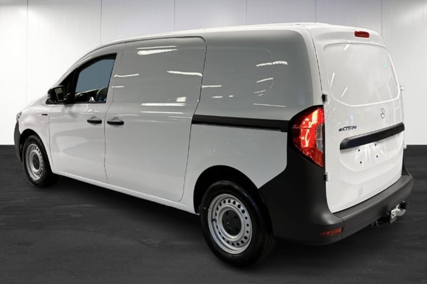 Bild 4 av Mercedes-Benz eCitan 112 SKÅP L2 | Backkamera | Mbux | Drag |