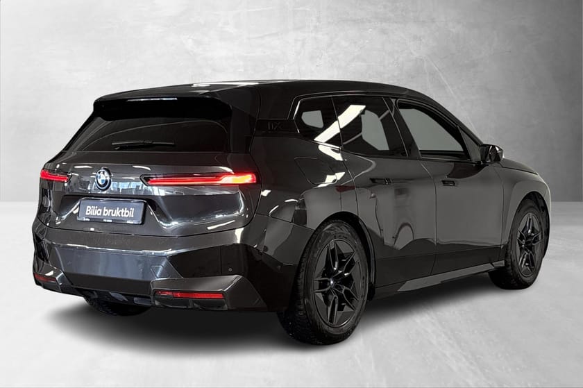 Bilde 3 av BMW iX xDrive40 Fully Charged, Skylounge, Comf.Ac, H/K, Laser