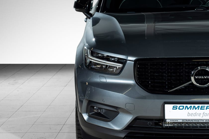 Bilde 3 av Volvo XC40 D4/R-Design/DAB+/Ryggekamera/Dieselvarmer +++