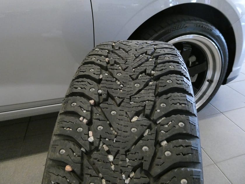 Bild 3 av Hyundai i20 1.0 T-GDI iMT Essential Drag-Kamera-Rattvärme-SoV