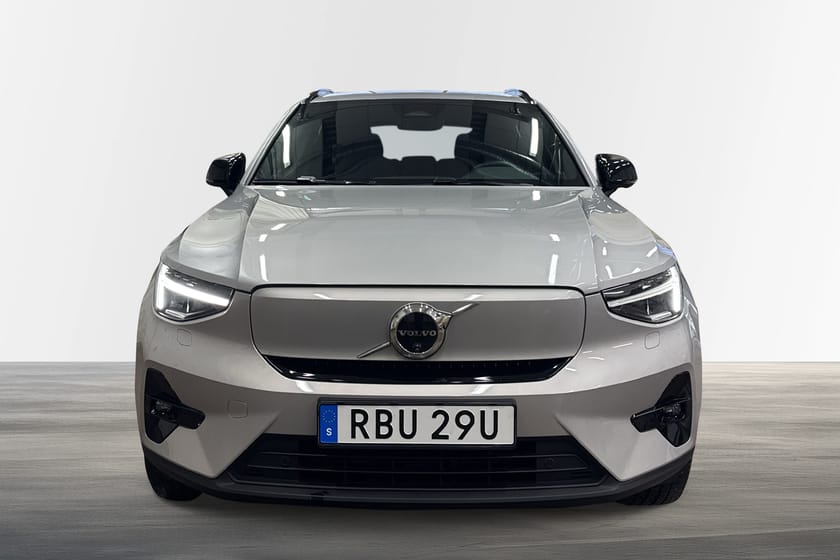 Bild 2 av Volvo EX40 Single Motor Extended Range R Plus Edt