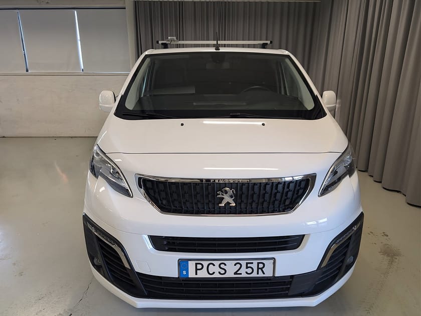 Bild 2 av Peugeot Expert Panel Van (Spolbil) L2 PRO+ 2,0 BlueHDi 120hk (Värmare+Drag)
